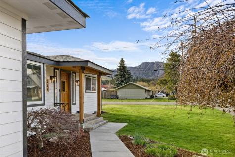 309 7th Street South Cle Elum WA 98943
