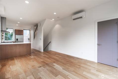 612 N 45th Street Seattle WA 98103