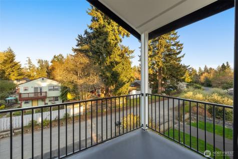 14031 Densmore Avenue N Seattle WA 98133