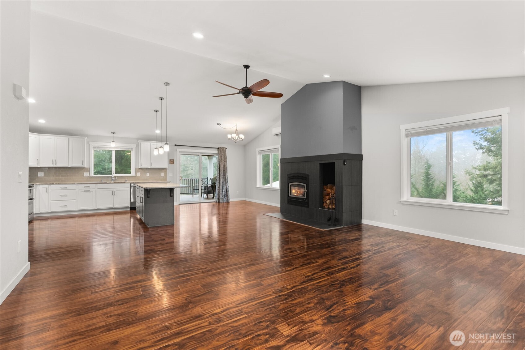 3115 Zenkner Valley Centralia WA 98531