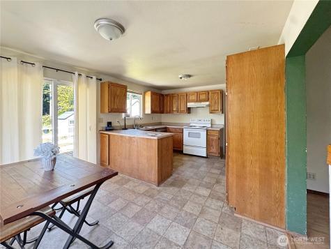 1829 E Morton Street Tacoma WA 98404