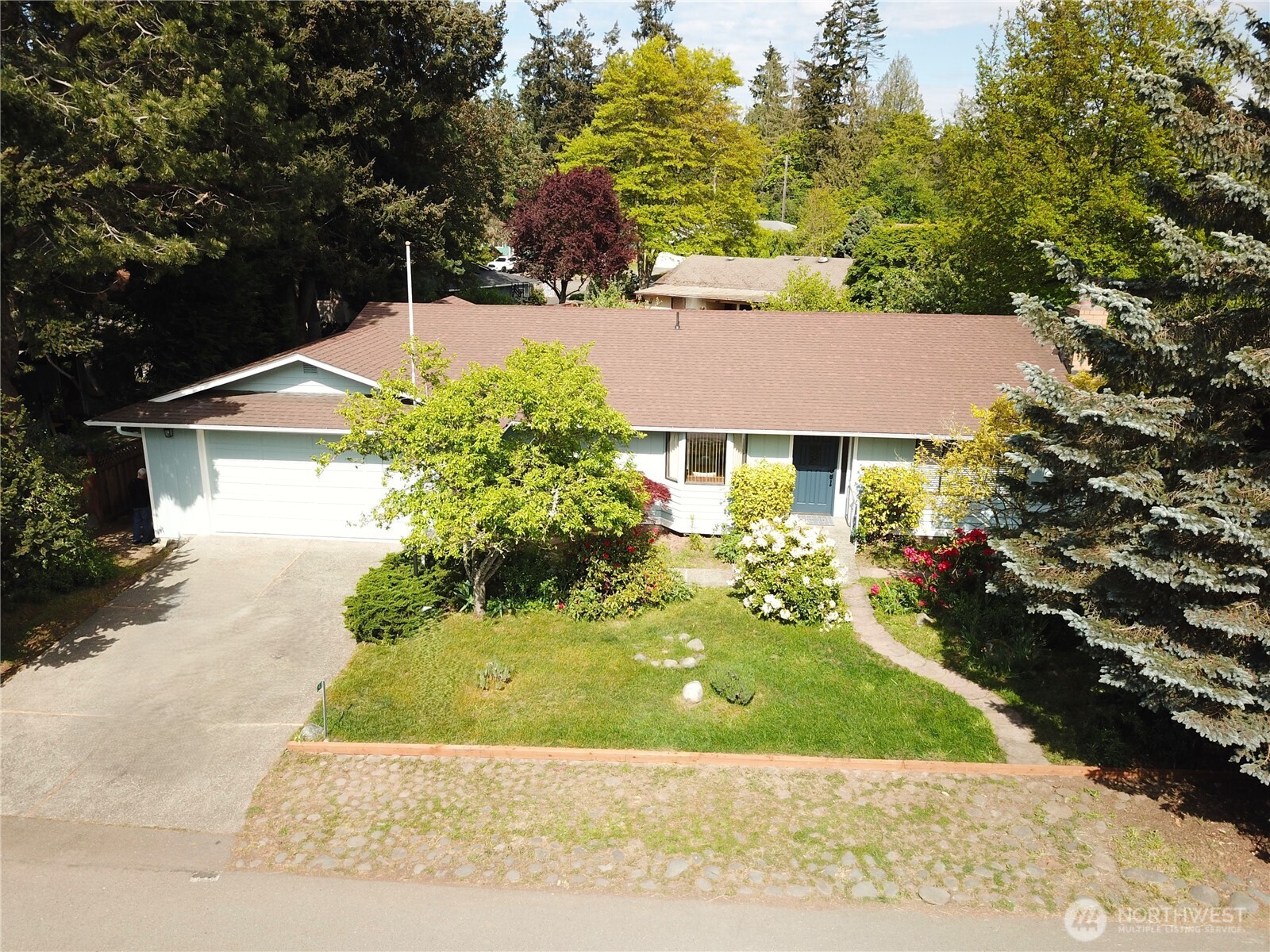 243 Dungeness Meadows Sequim WA 98382