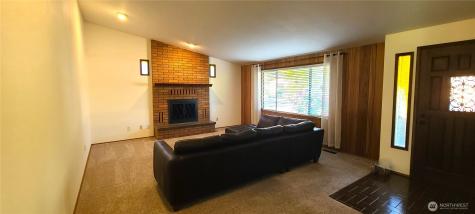 243 Dungeness Meadows Sequim WA 98382