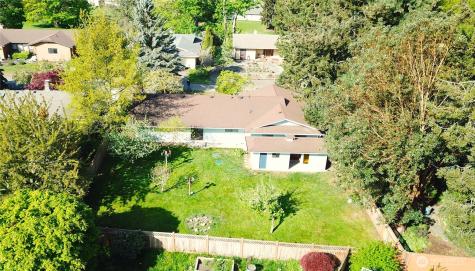 243 Dungeness Meadows Sequim WA 98382