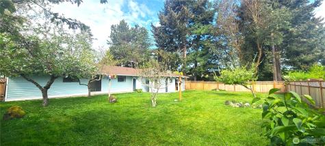 243 Dungeness Meadows Sequim WA 98382