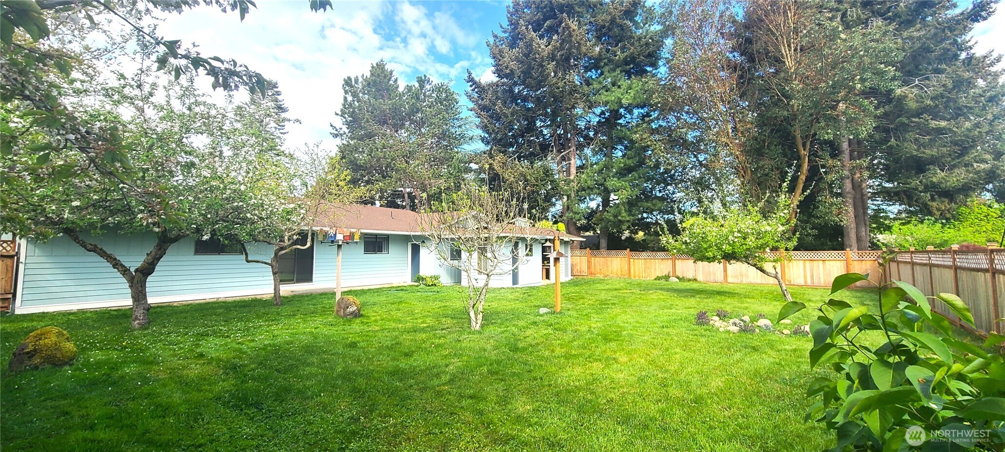243 Dungeness Meadows Sequim WA 98382