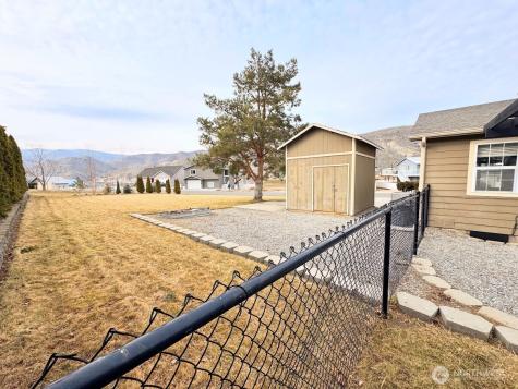 170 Lakeview Avenue Orondo WA 98843