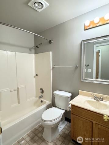 170 Lakeview Avenue Orondo WA 98843