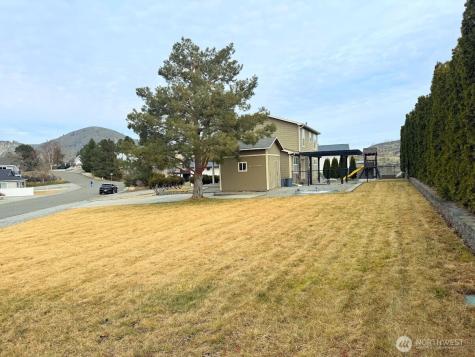 170 Lakeview Avenue Orondo WA 98843