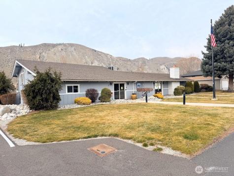 170 Lakeview Avenue Orondo WA 98843