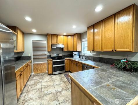170 Lakeview Avenue Orondo WA 98843