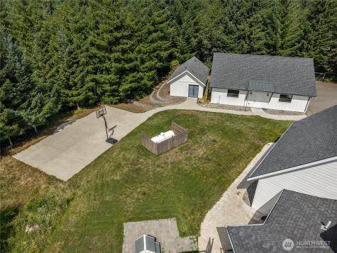 4327 Creekview Lane NW Olympia WA 98502