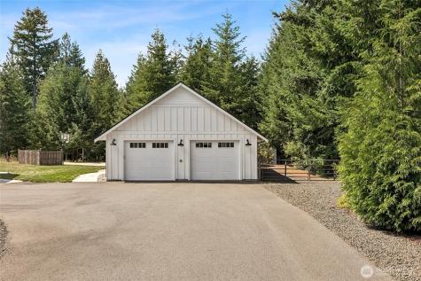 4327 Creekview Lane NW Olympia WA 98502