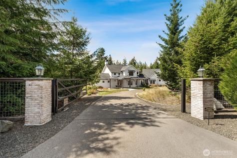 4327 Creekview Lane NW Olympia WA 98502