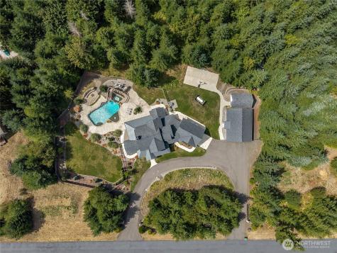 4327 Creekview Lane NW Olympia WA 98502