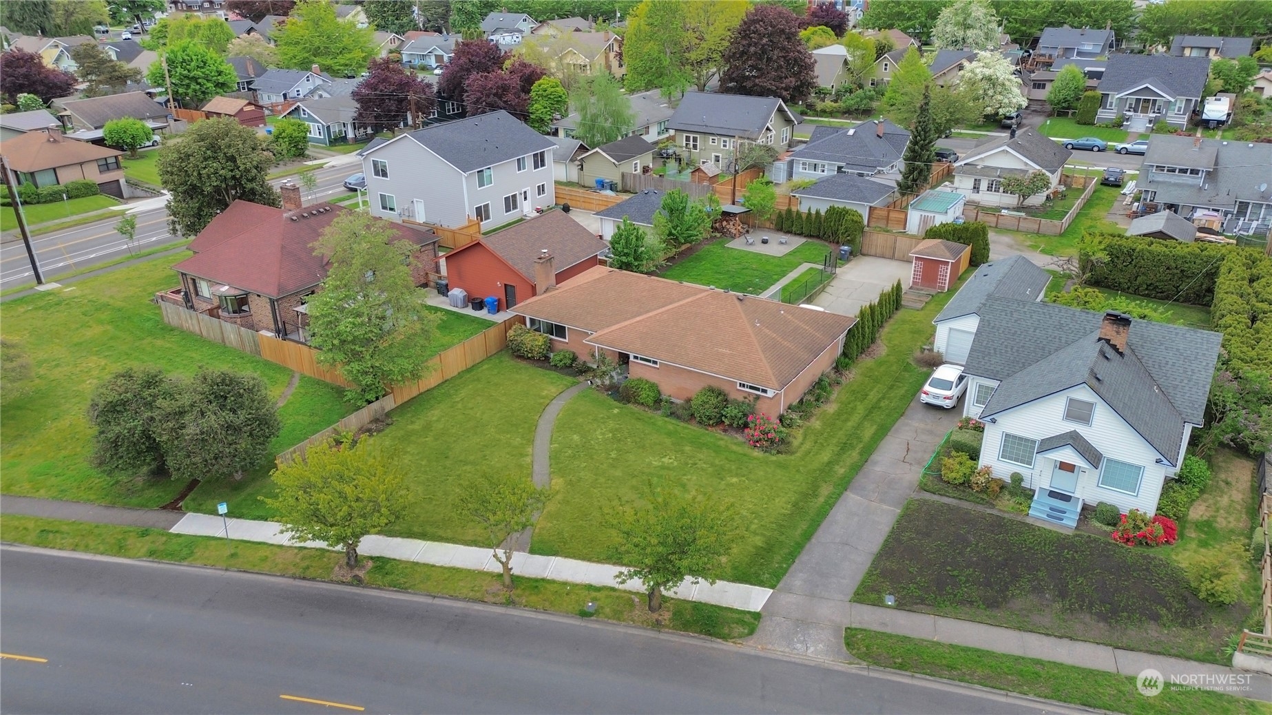 812 Wood Avenue Sumner WA 98390