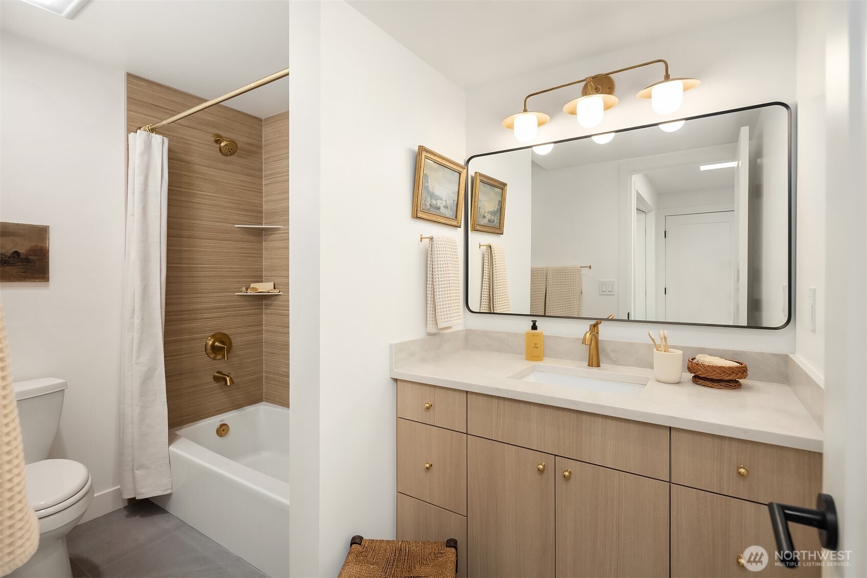7709 Ridgecrest Lane Mercer Island WA 98040