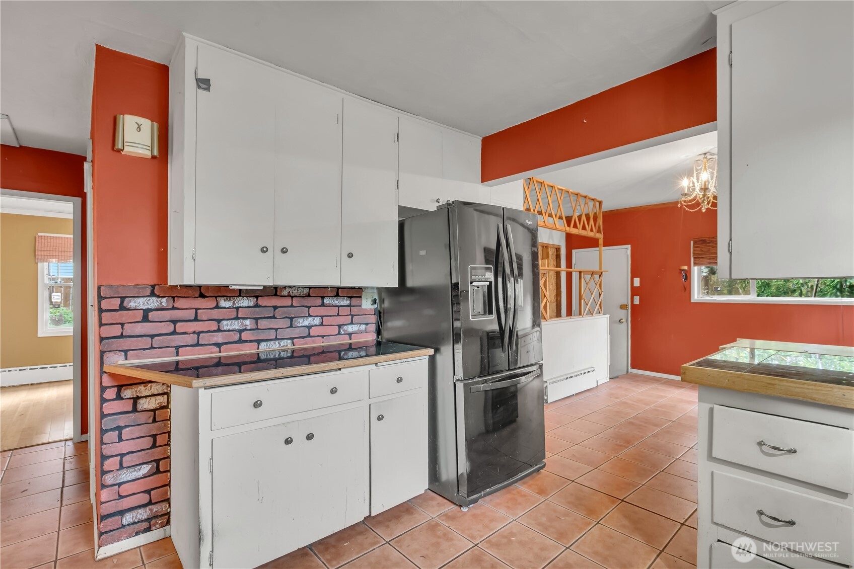 4319 SW Mills Street Seattle WA 98136