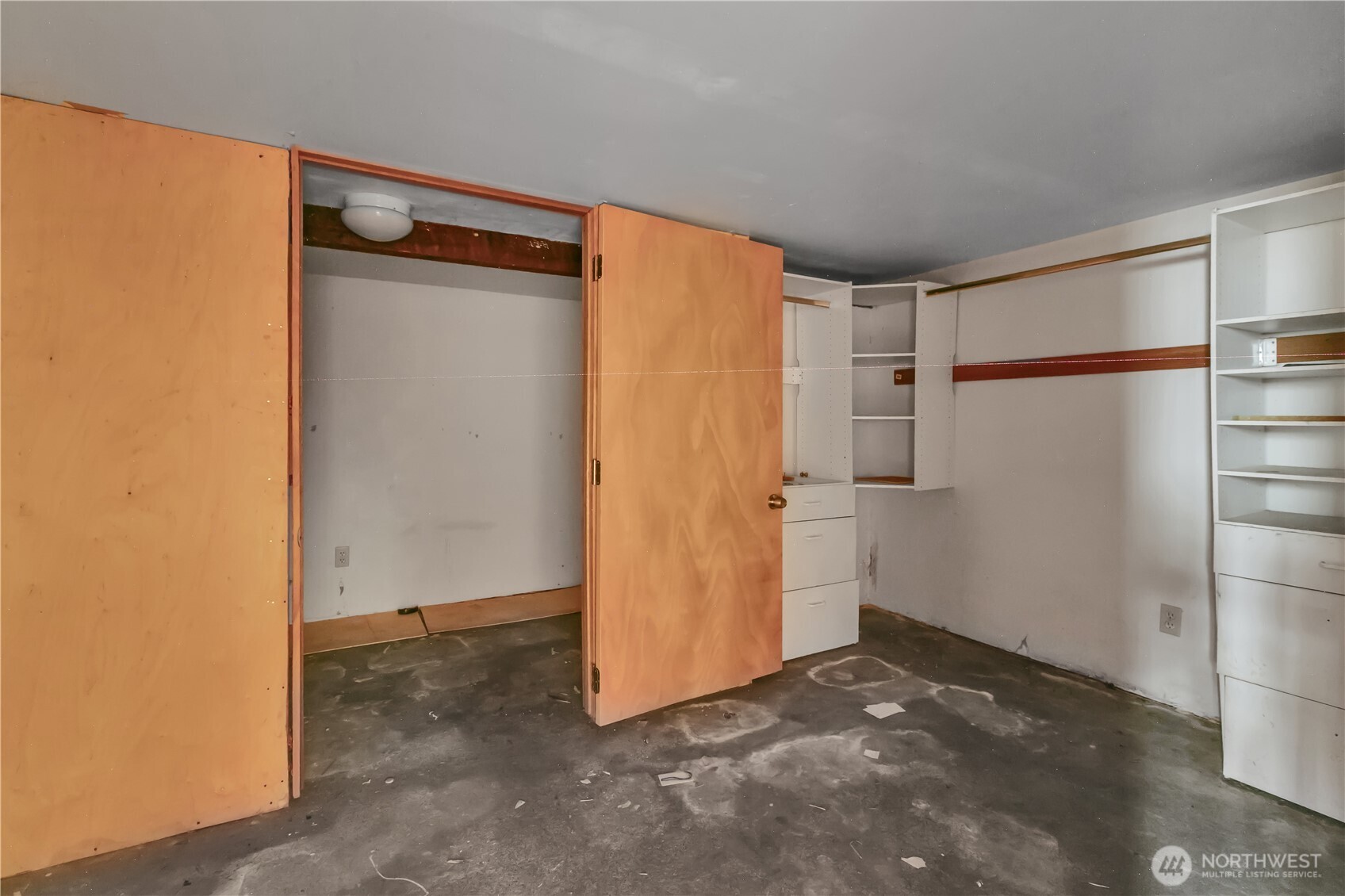 4319 SW Mills Street Seattle WA 98136