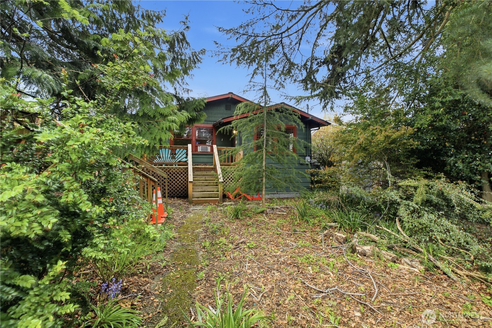 4319 SW Mills Street Seattle WA 98136