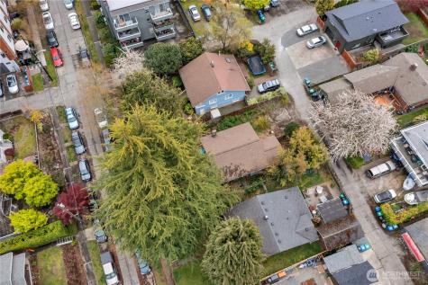 4319 SW Mills Street Seattle WA 98136
