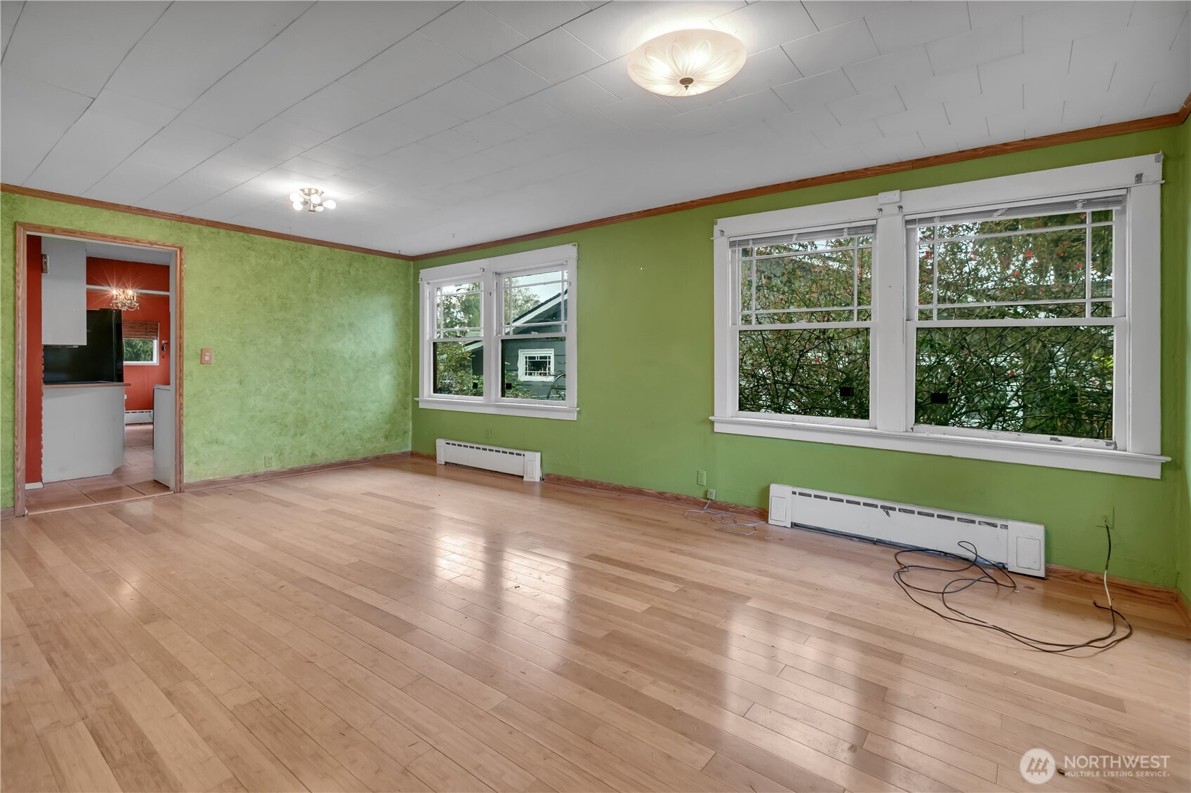 4319 SW Mills Street Seattle WA 98136
