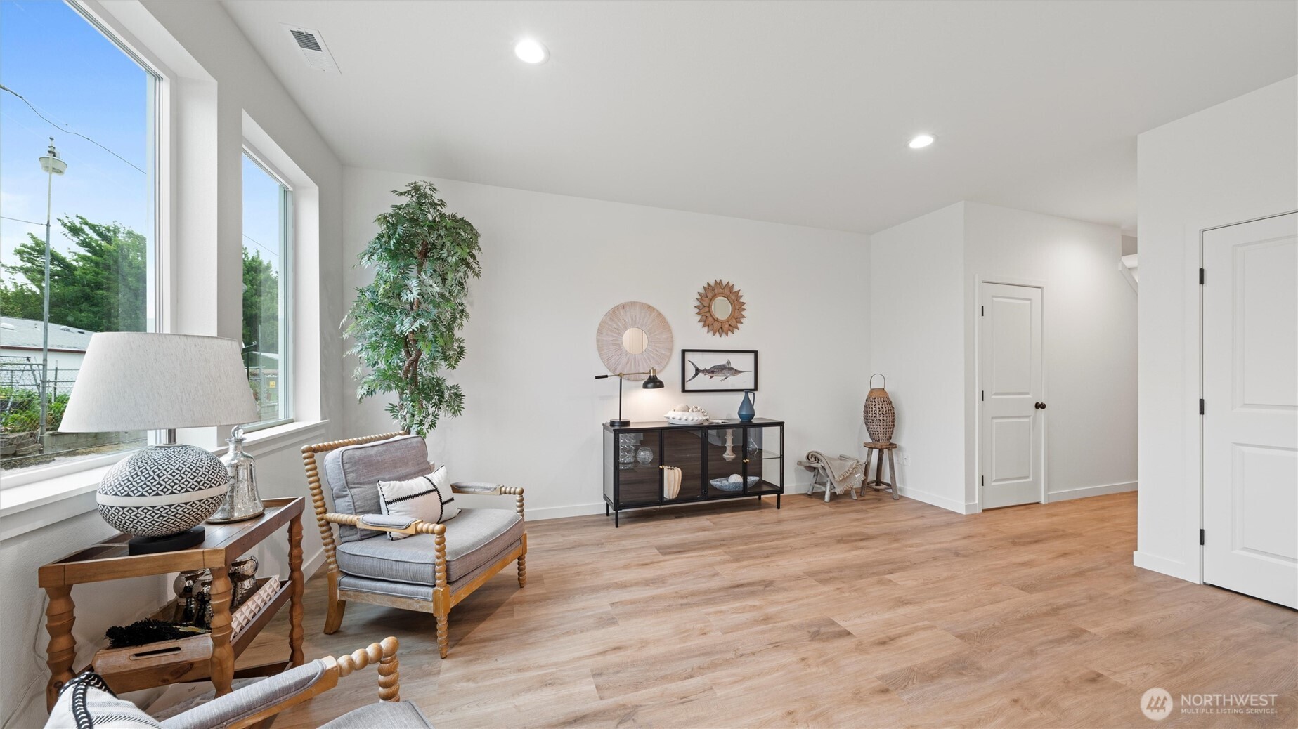 3527 W 6th Place Kennewick WA 99336