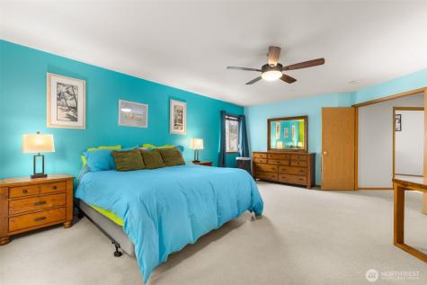 1822 Fisher Avenue Dupont WA 98327
