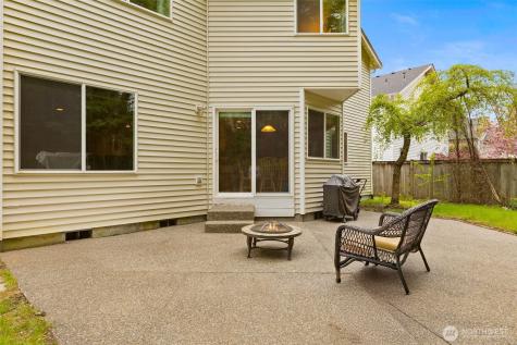 1822 Fisher Avenue Dupont WA 98327