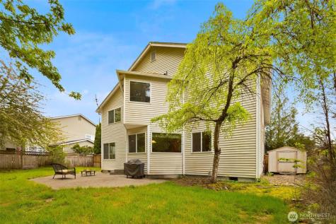 1822 Fisher Avenue Dupont WA 98327