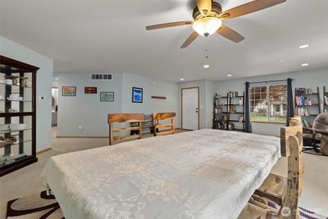 1822 Fisher Avenue Dupont WA 98327