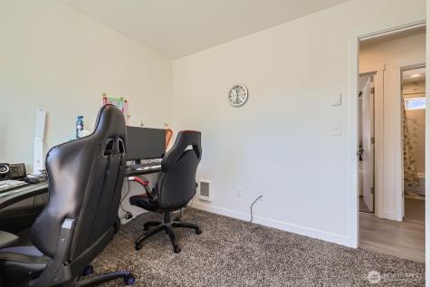 17510 W Main Street Monroe WA 98272