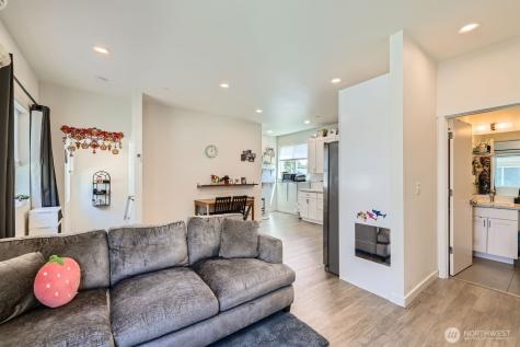 17510 W Main Street Monroe WA 98272