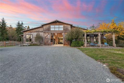 4205 SW Point Robinson Road Vashon WA 98070