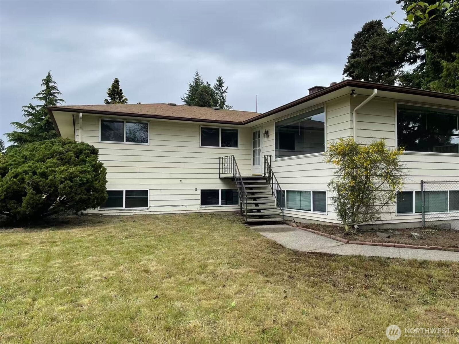 4206 S 148th Street Tukwila WA 98168