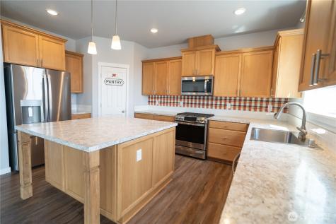 479 Sportsmen Street SW Ocean Shores WA 98569