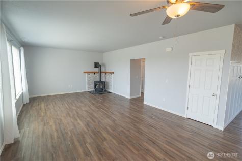 479 Sportsmen Street SW Ocean Shores WA 98569