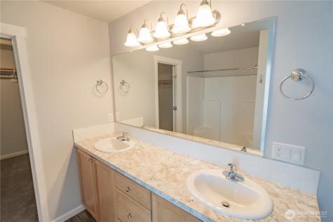 479 Sportsmen Street SW Ocean Shores WA 98569