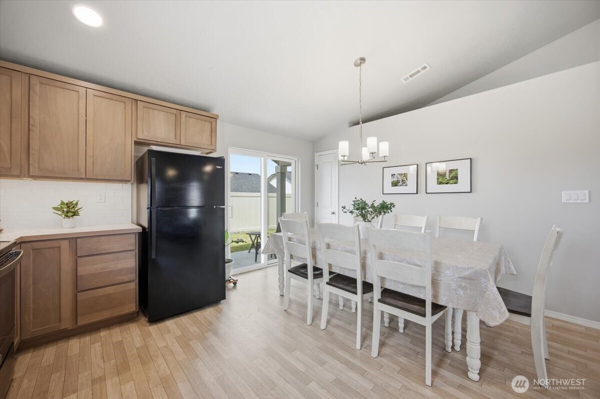 700 Regina Place Grandview WA 98930
