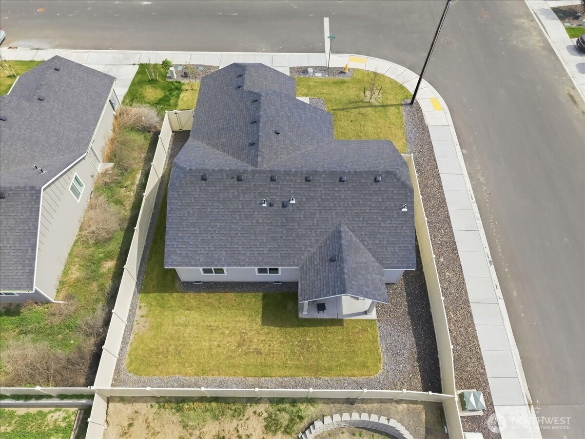 700 Regina Place Grandview WA 98930