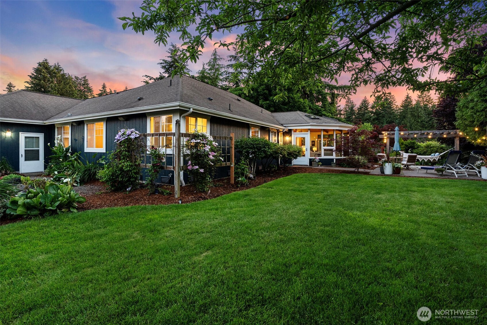 1205 136 Street NW Gig Harbor WA 98332