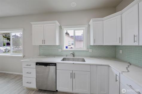 934 E 61st Tacoma WA 98408