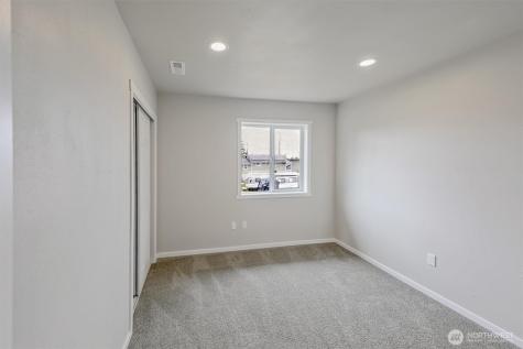 934 E 61st Tacoma WA 98408