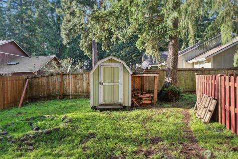 22429 Clearview Court SE Yelm WA 98597