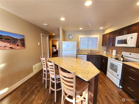 1 Lakeside 707-j Manson WA 98831