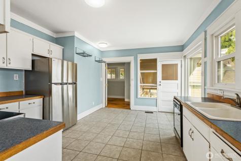 216 S Blakely Street Monroe WA 98272