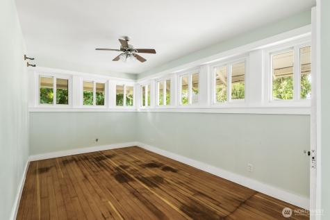 216 S Blakely Street Monroe WA 98272