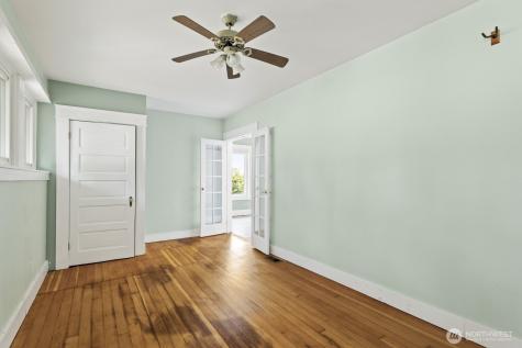 216 S Blakely Street Monroe WA 98272