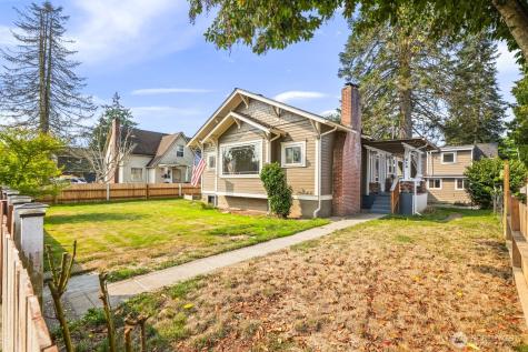 216 S Blakely Street Monroe WA 98272