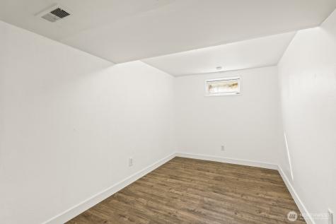 216 S Blakely Street Monroe WA 98272